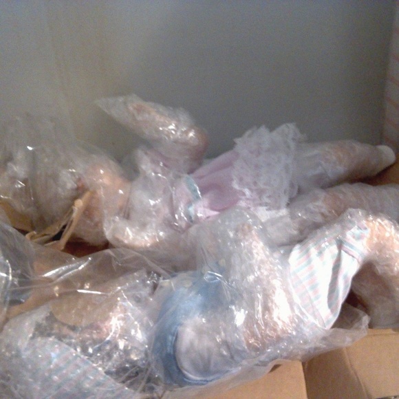 Vintage Kissing Porcelain Doll Set(item#50416)NWOT - Picture 2 of 7